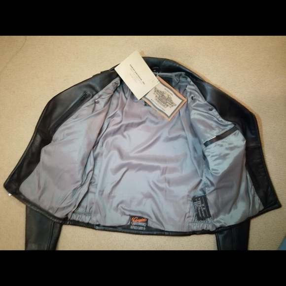Harley Davidson Leather Jacket - Brand New - Picture 4 of 6